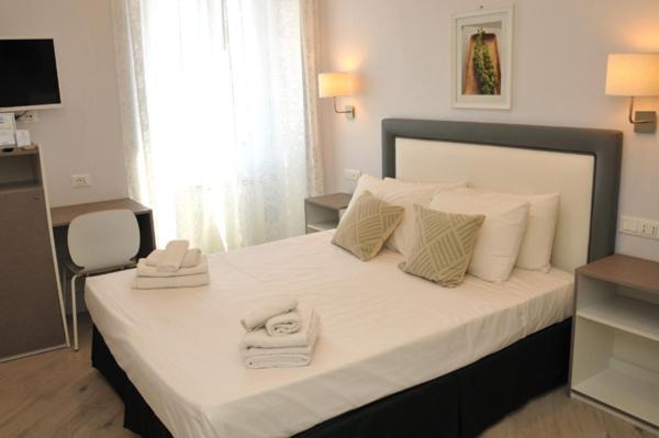 Pensionat Migdal Luxury Porta Portese *